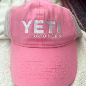 Yeti Ladies’ Low Pro Hat in Pink